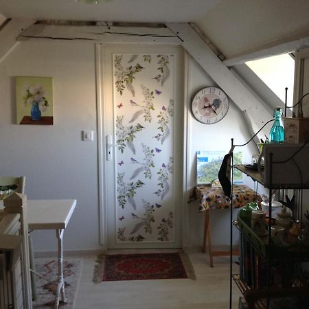 Bed and Breakfast Le Jardin des Poules à Thiétreville Extérieur photo